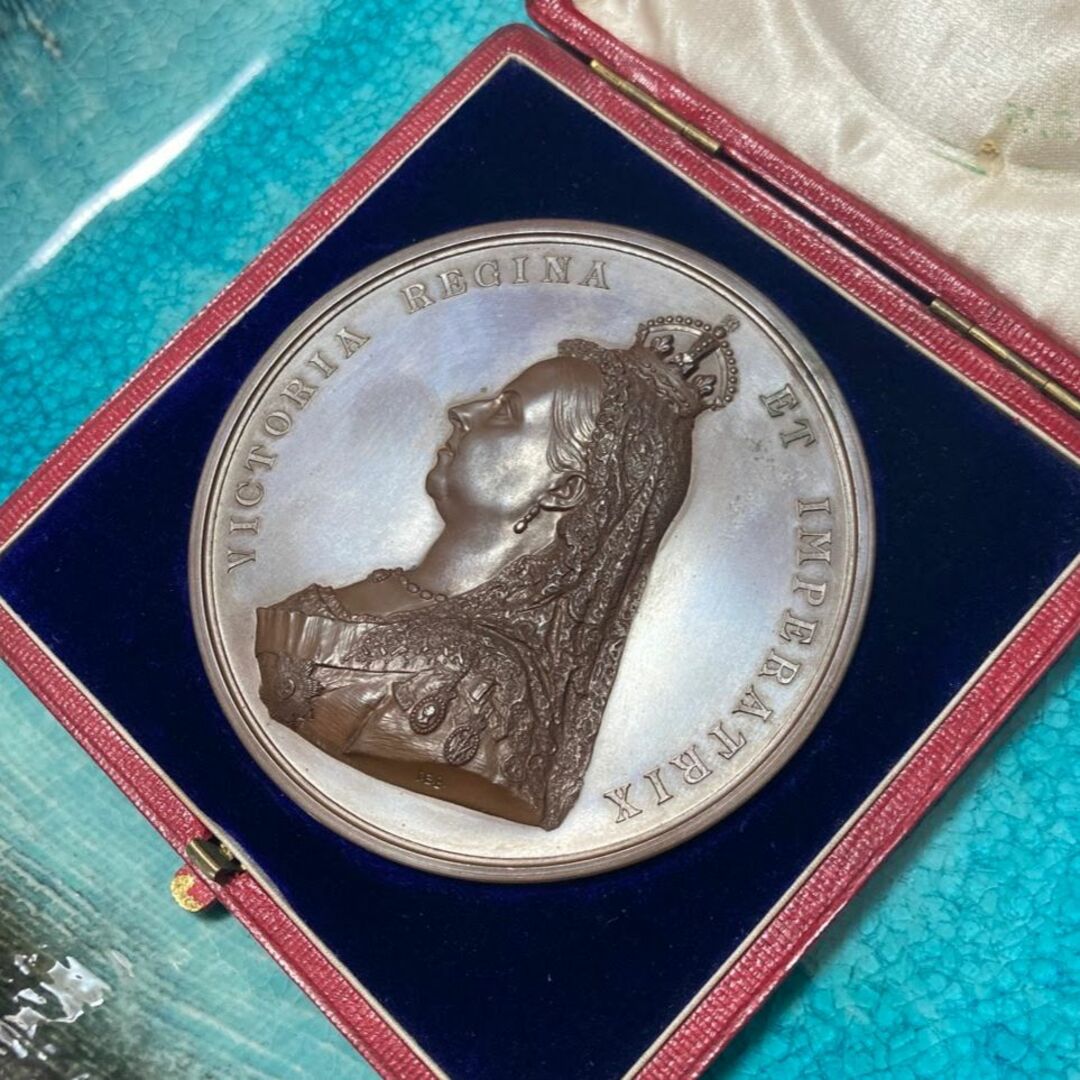 1887 イギリス ヴィクトリア ゴールデン ジュビリー 大型 ブロンズ メダル エンタメ/ホビーの美術品/アンティーク(貨幣)の商品写真