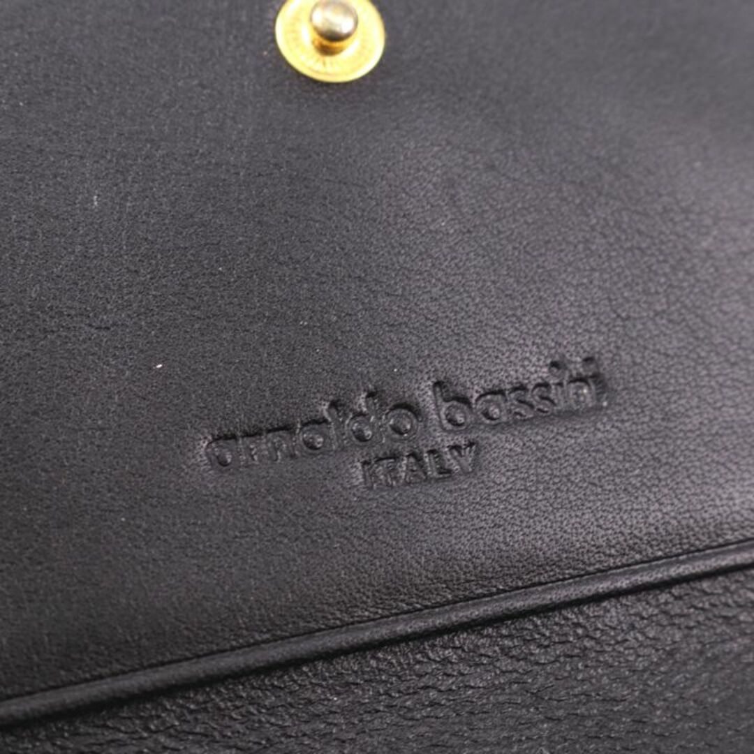 イタリア　アーノルドバッシーニの長財布
