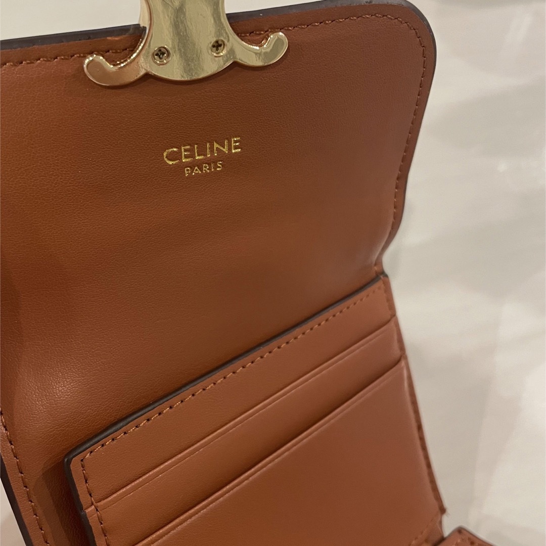 celine(セリーヌ)のCELINE セリーヌ トリオンフ 三つ折財布 レディースのファッション小物(財布)の商品写真