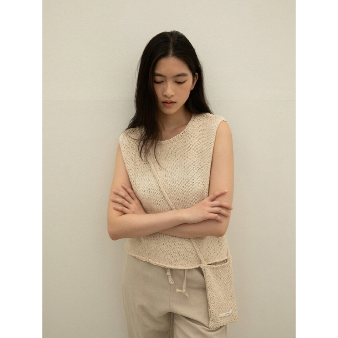 OHOTORO(オオトロ)のOHOTORO/Stable Sleeveless Knit  レディースのトップス(タンクトップ)の商品写真