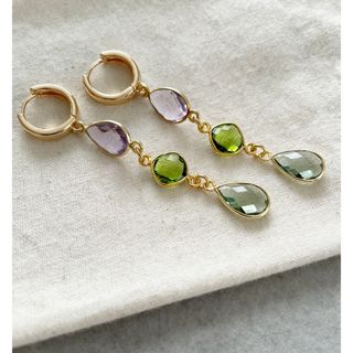 SALEロングピアス　ピンク&グリーン(ピアス)