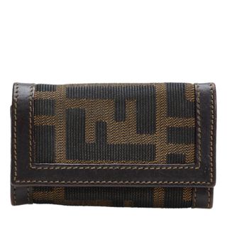 FENDI - 新品 フェンディ FENDI キーケース ピーカブー セレリア ...