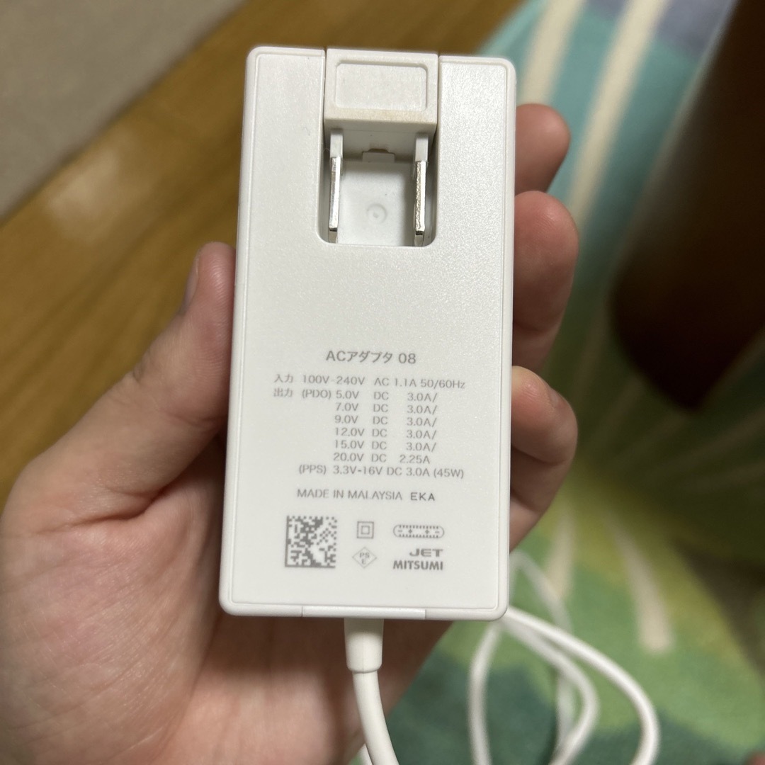 NTTdocomo(エヌティティドコモ)の充電器 iPhone❌ スマホ/家電/カメラのスマホアクセサリー(その他)の商品写真