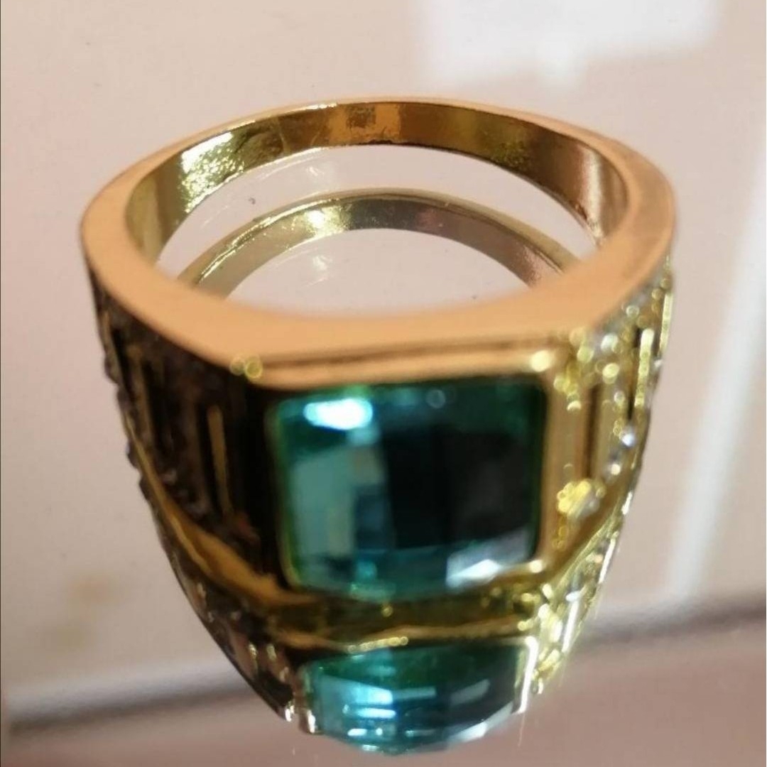 【SLME】リング メンズ アクセサリー グリーン エメラルド 指輪 22号 レディースのアクセサリー(リング(指輪))の商品写真