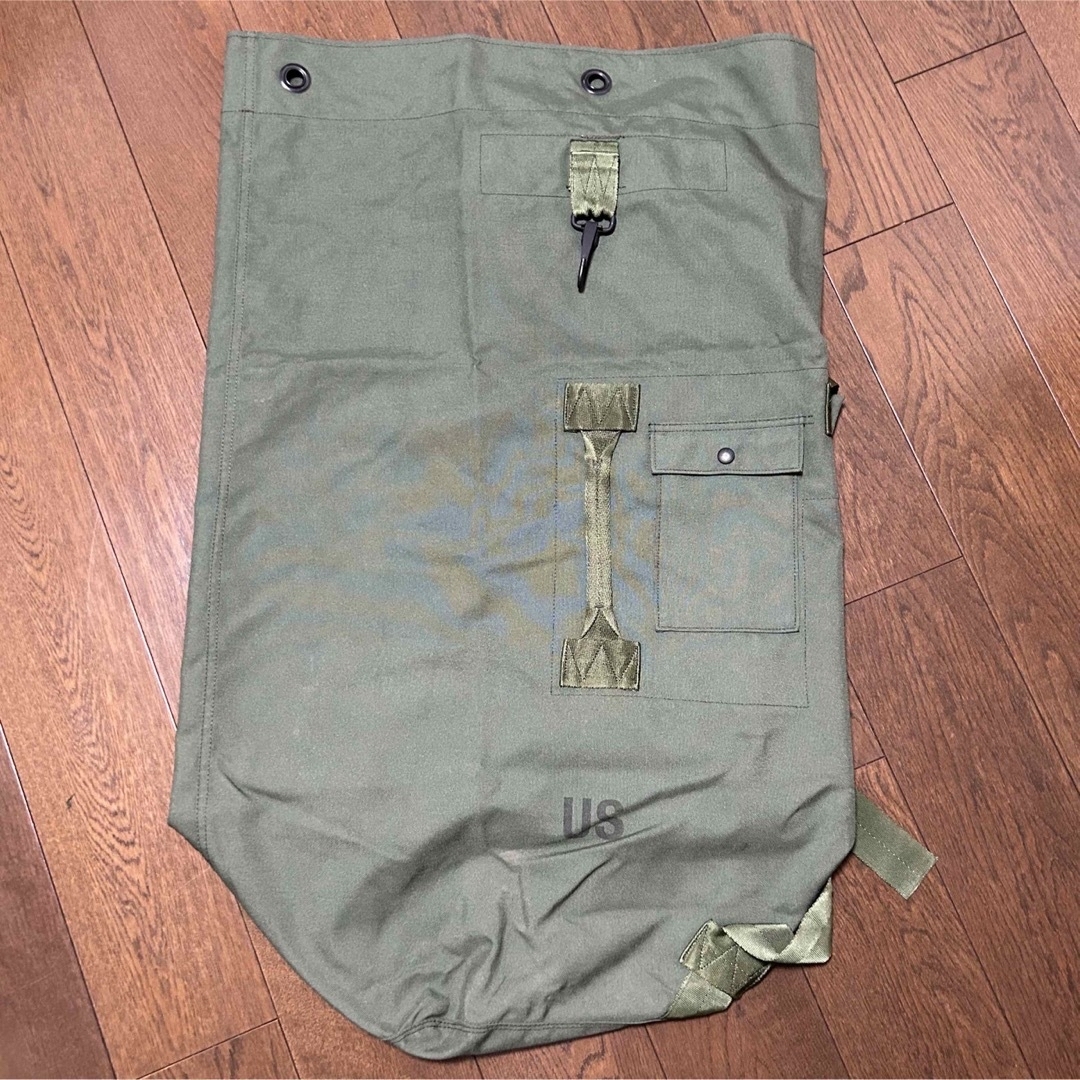 MILITARY - 【米軍放出】米軍 旧ダッフルバッグ 美USEDの通販 by しげ ...