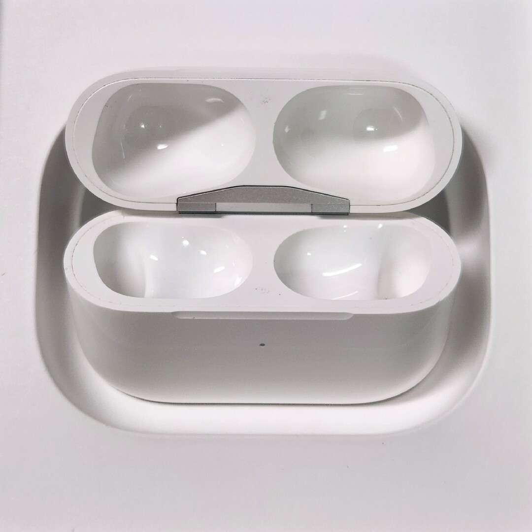 【美品】Apple正規品　AirPods Pro第1世代　充電ケース　第一世代 2