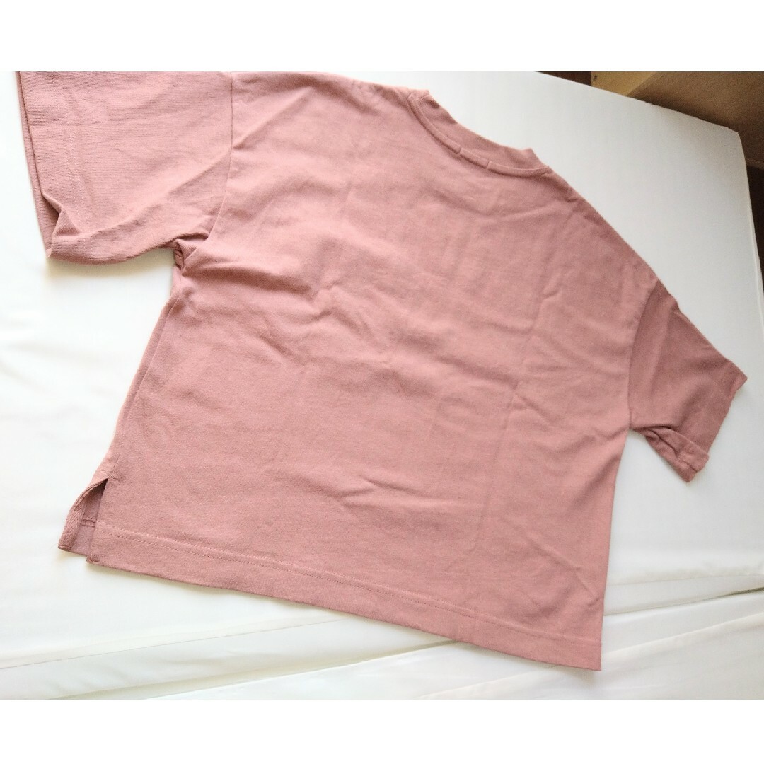 GU(ジーユー)のGU Tシャツ Sサイズ 半袖 【美品】 レディースのトップス(Tシャツ(半袖/袖なし))の商品写真