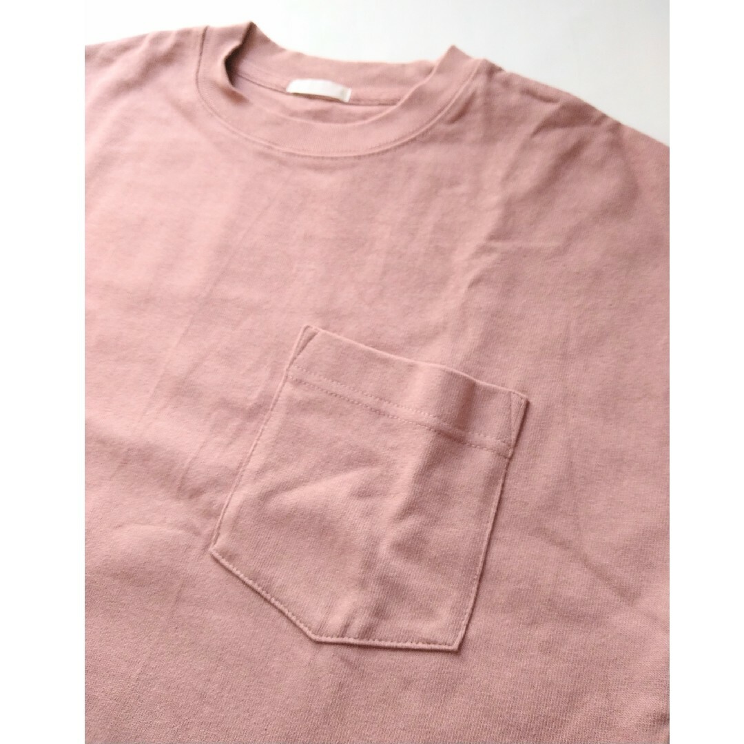 GU(ジーユー)のGU Tシャツ Sサイズ 半袖 【美品】 レディースのトップス(Tシャツ(半袖/袖なし))の商品写真