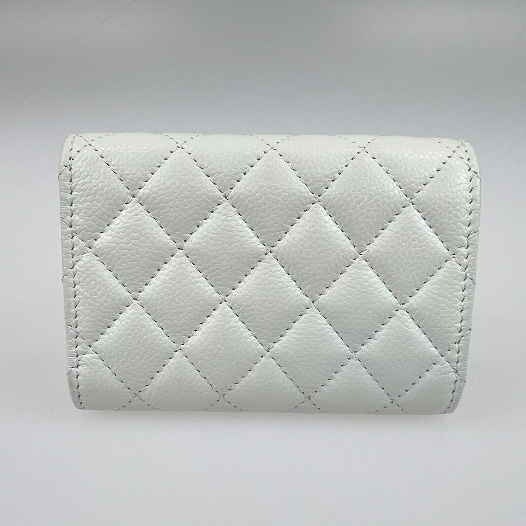 最大80%オフ! 美品シャネルCHANEL スモールフラップウォレット 折り