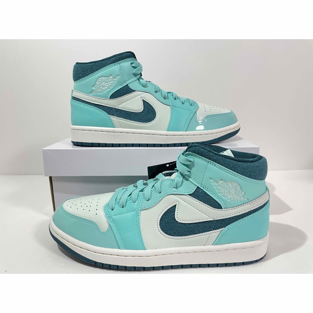 NIKE ウィメンズ　AIR JORDAN 1 LOW SE スニーカー 極美品