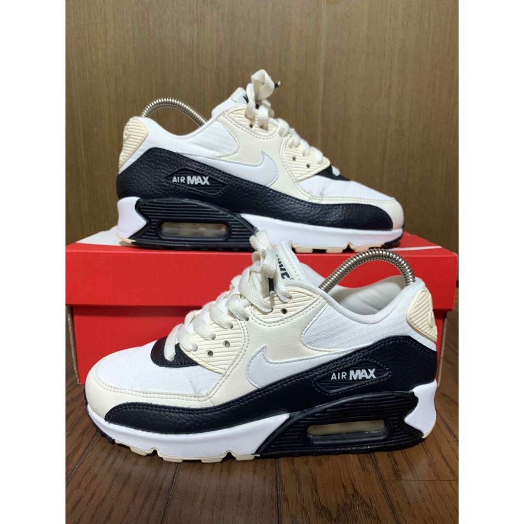 NIKE - ナイキ エアマックス90 ペールアイボリー 22.5cmの通販 by HiNa