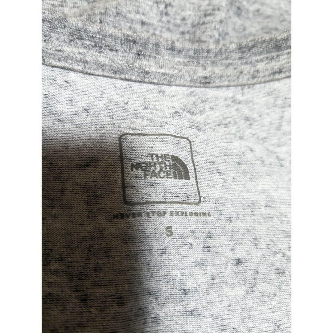 THE NORTH FACE(ザノースフェイス)のノースフェイス アニマル ティー チャンピオン 2枚セット Sサイズ グレー系 レディースのトップス(Tシャツ(半袖/袖なし))の商品写真