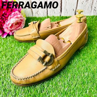 フェラガモ ローファー/革靴(レディース)の通販 200点以上 | Ferragamo