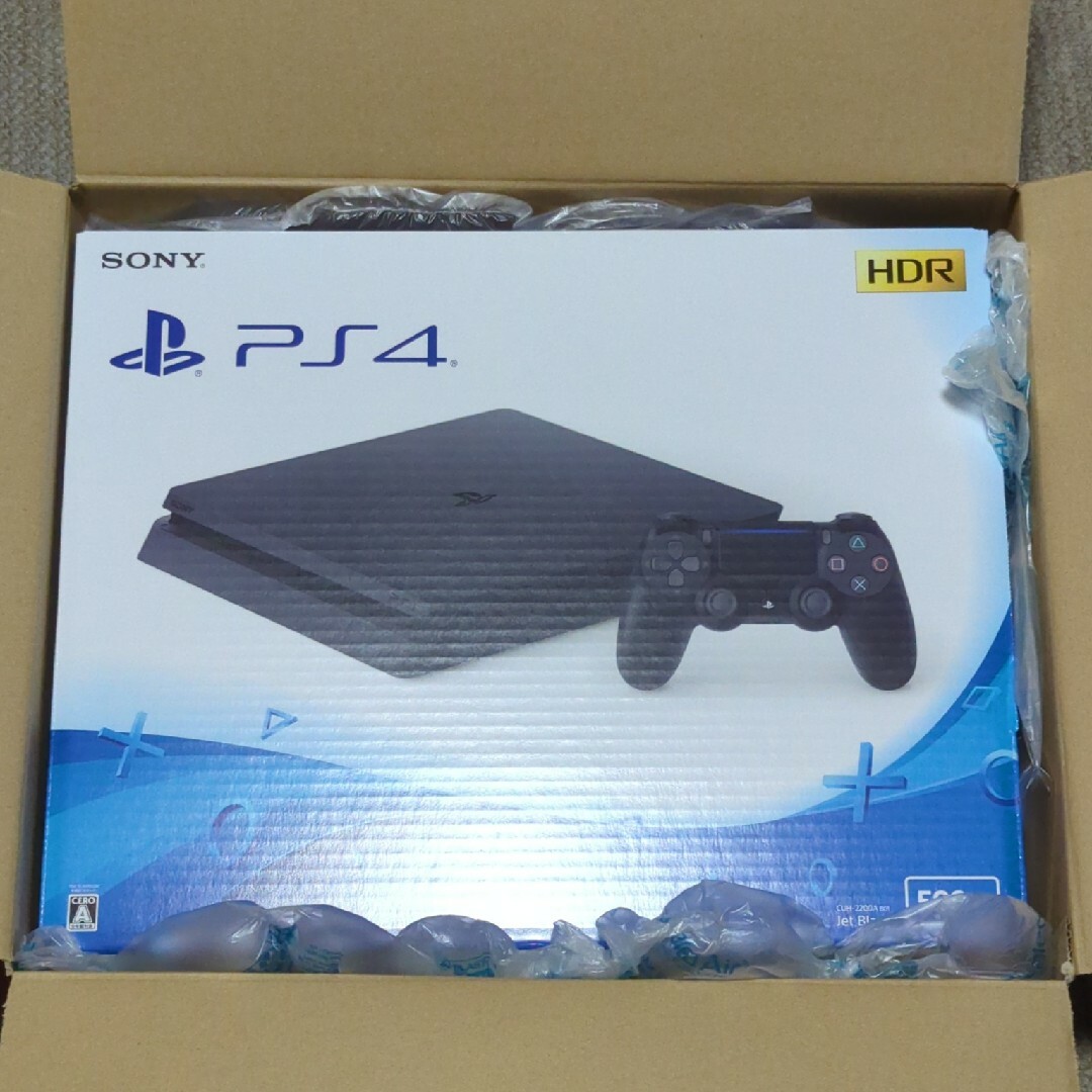 新品　PlayStation4 CUH-2200AB01