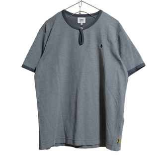 タケオキクチ(TAKEO KIKUCHI)の古着 "TAKEO KIKUCHI" ワンポイント刺繍 ヘンリーネック Tシャツ(Tシャツ/カットソー(半袖/袖なし))