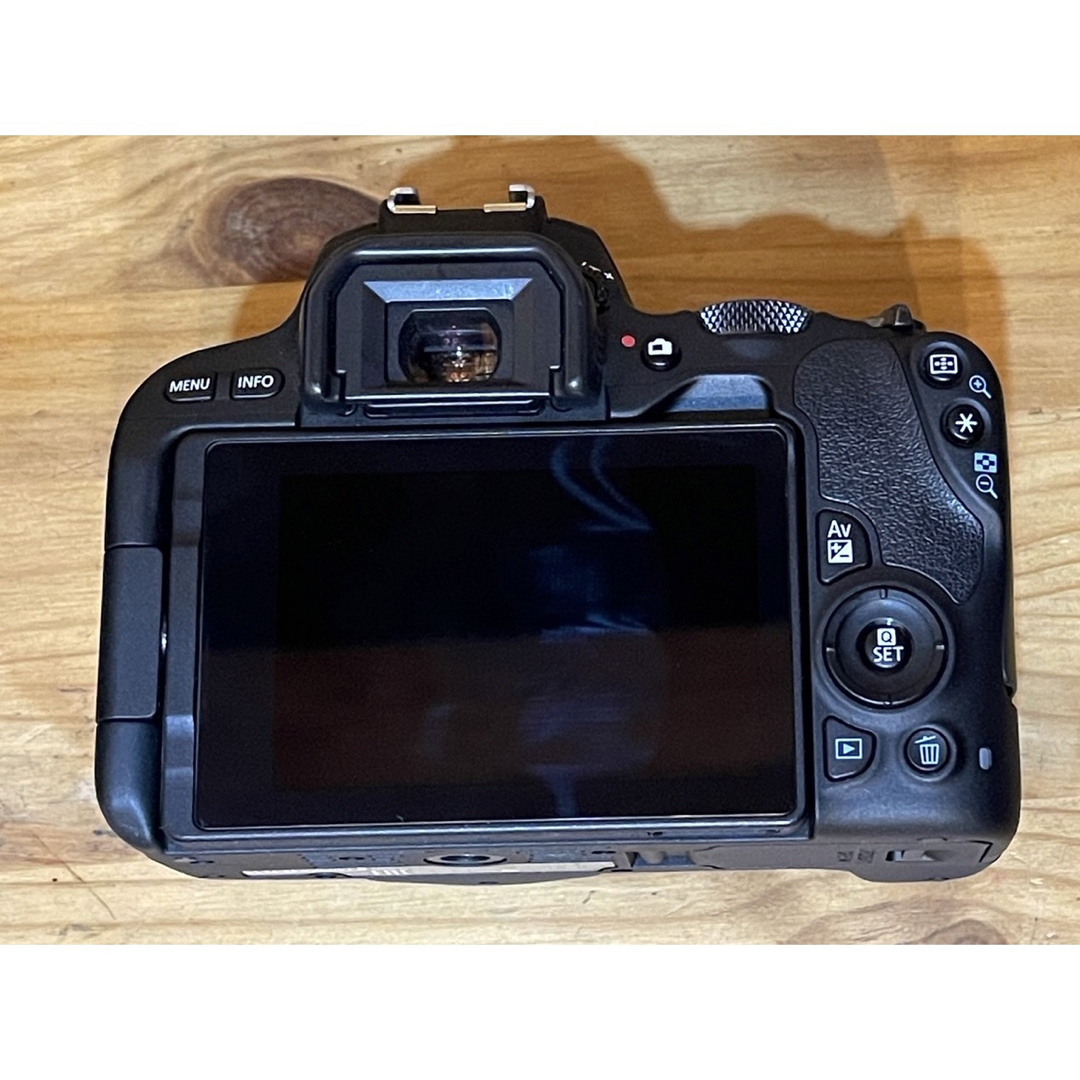 Canon EOS Kiss X9 ダブルズームレンズキット カメラ Canon EOS Kiss X9 ダブルズームレンズキット カメラ