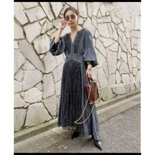 アメリヴィンテージ(Ameri VINTAGE)のAmeri  MEDI EMBROIDERY TULLE LACE DRESS(ロングワンピース/マキシワンピース)