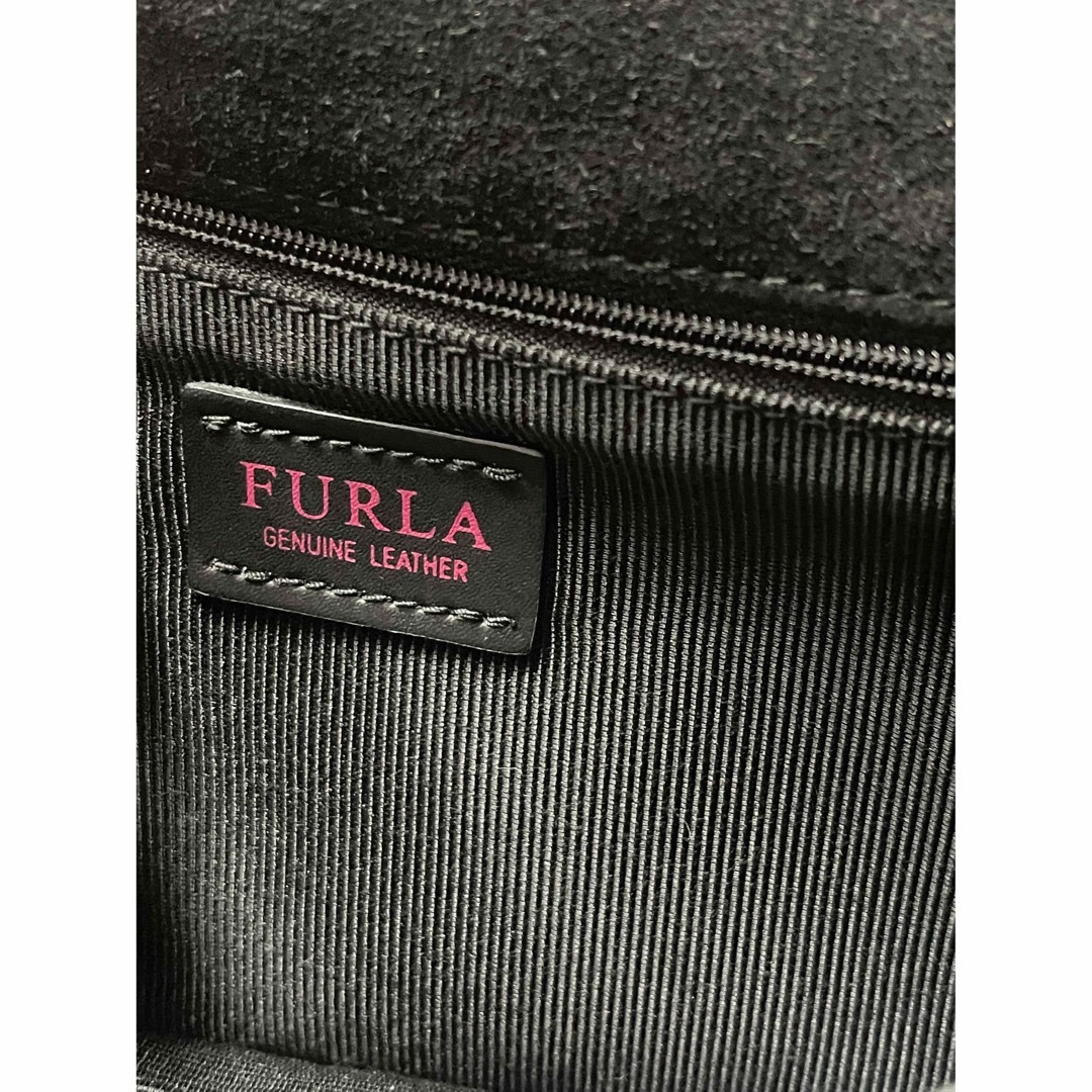 FURLAチェーンショルダー