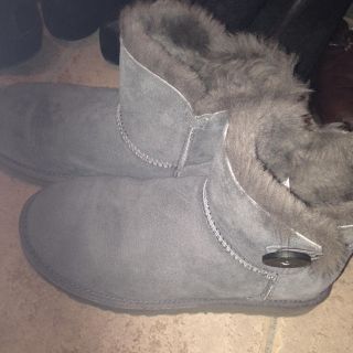 アグ(UGG)のUGG mini グレー(ブーツ)