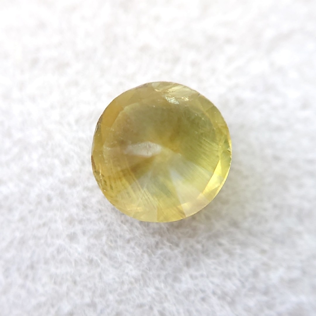 吹き渡る草原】天然石 デマントイドガーネット ルース 0.51ct-