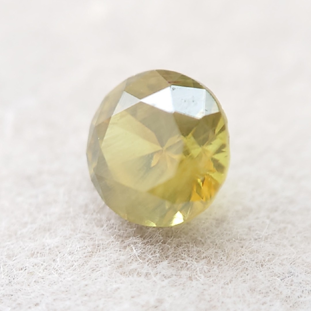 吹き渡る草原】天然石 デマントイドガーネット ルース 0.51ct-