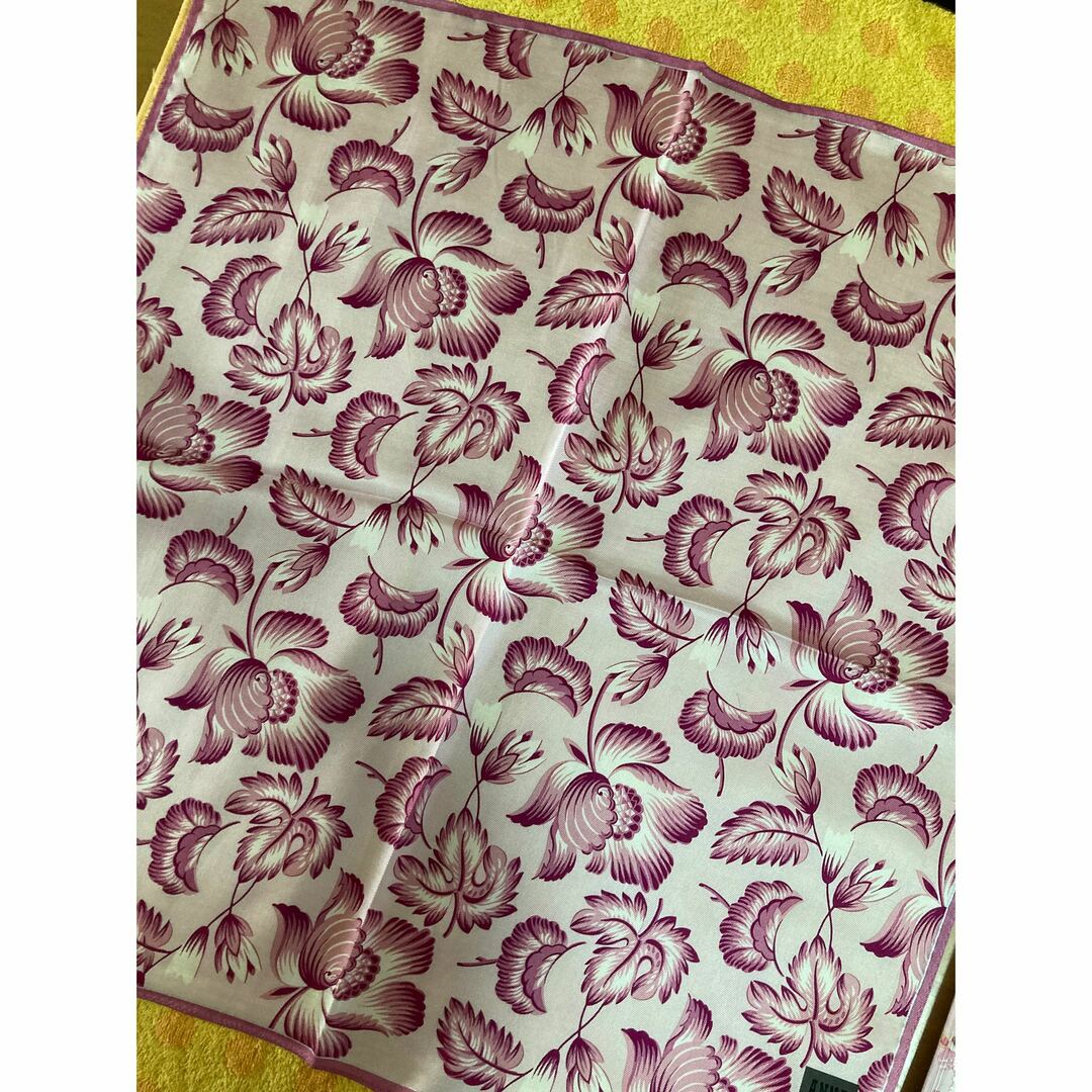 ANNA SUI - アナスイ シルクスカーフ 花葉柄ピンクの通販 by ANNA SUI - アナスイ シルクスカーフ 花葉柄ピンクの通販 by