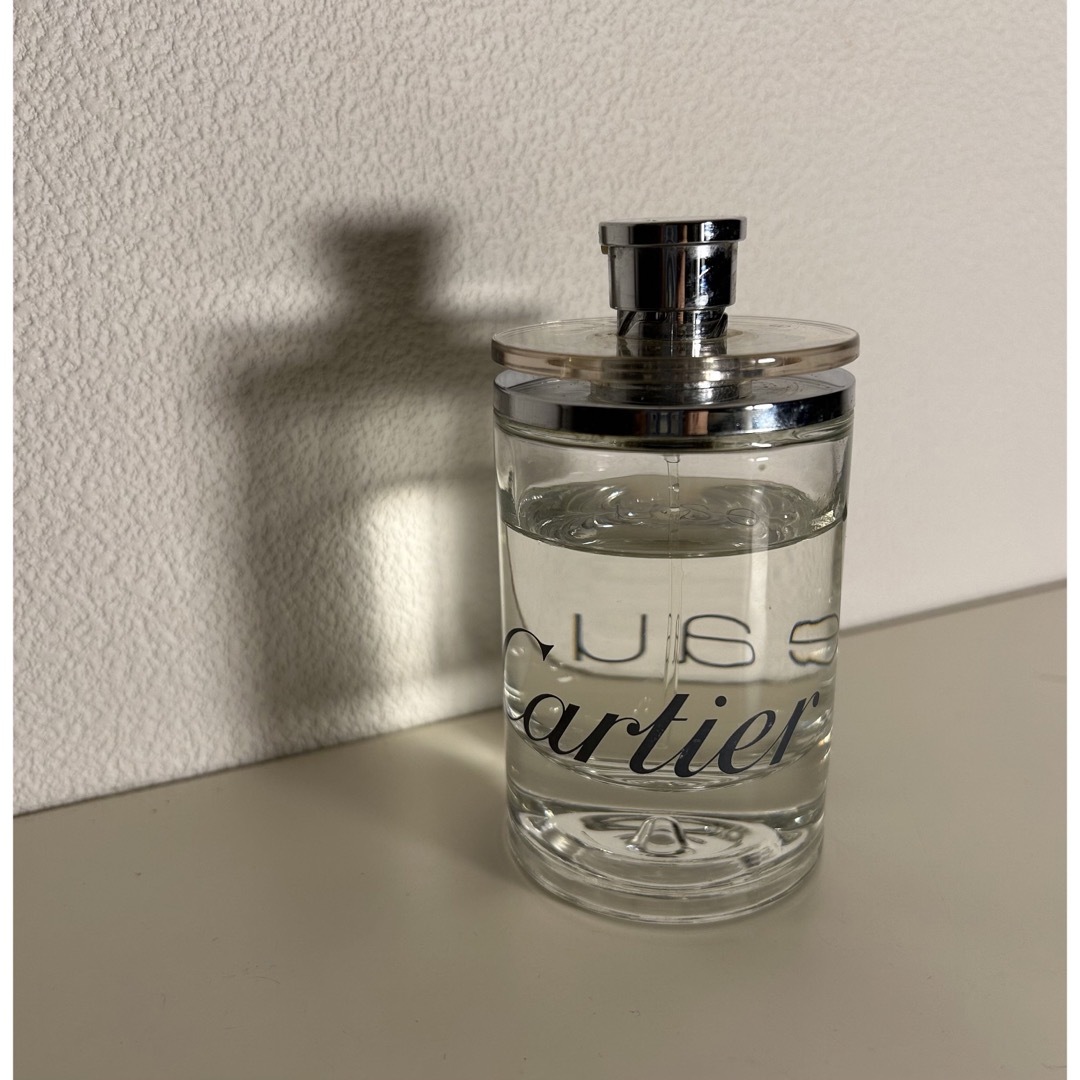 Cartier(カルティエ)のEau de Cartier オーデカルティエ 100ml ボトル コスメ/美容の香水(ユニセックス)の商品写真