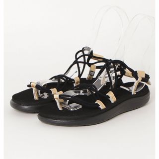 テバ(Teva)のTEVA VOYA INFINITY METALLIC (BLK/GOLD)(サンダル)