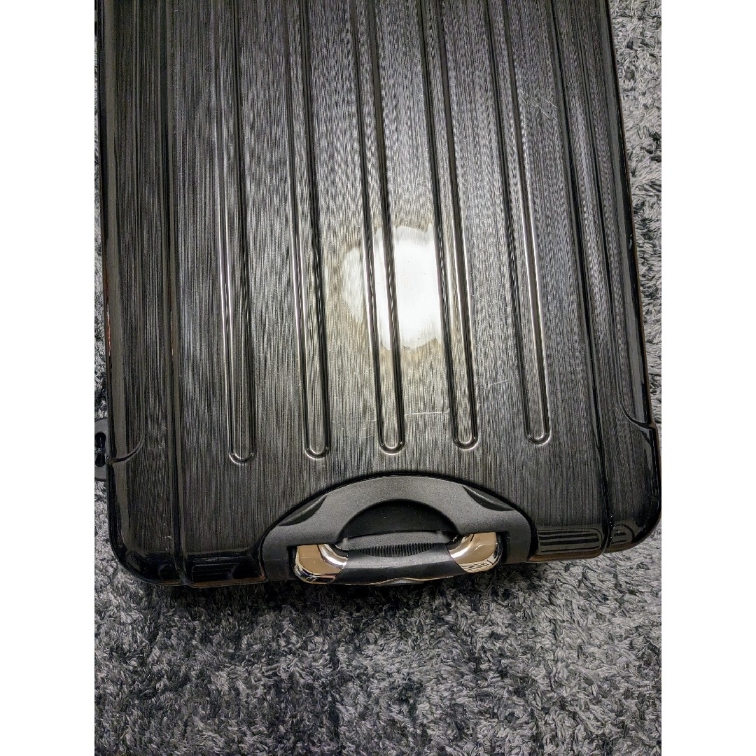 GRIFFIN LAND(グリフィンランド)のグリフィンランド スーツケース PC7000 Lサイズ スクラッチガンメタ メンズのバッグ(トラベルバッグ/スーツケース)の商品写真