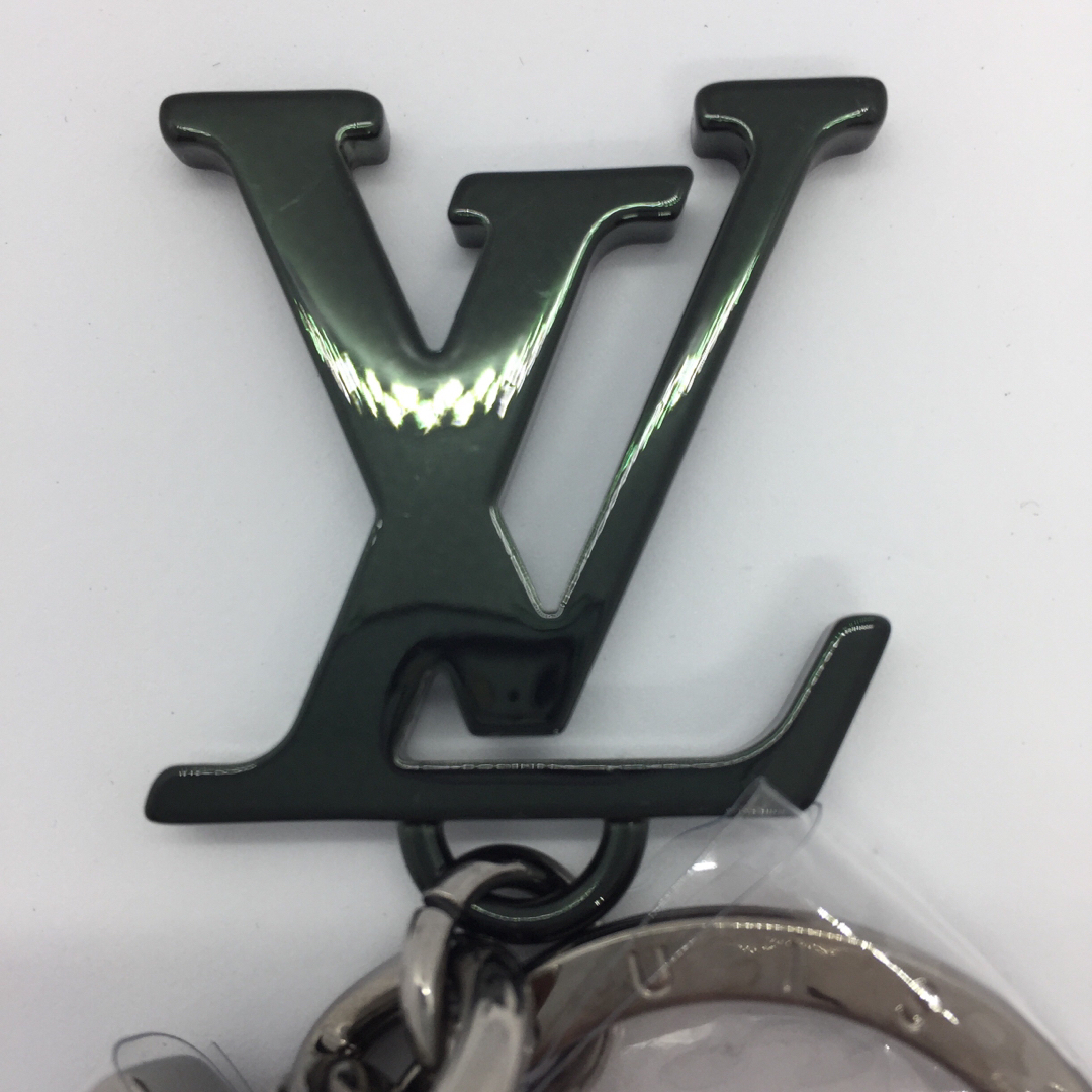 LOUIS VUITTON - 【限定カラー】ルイヴィトン ポルトクレ・LV アップ