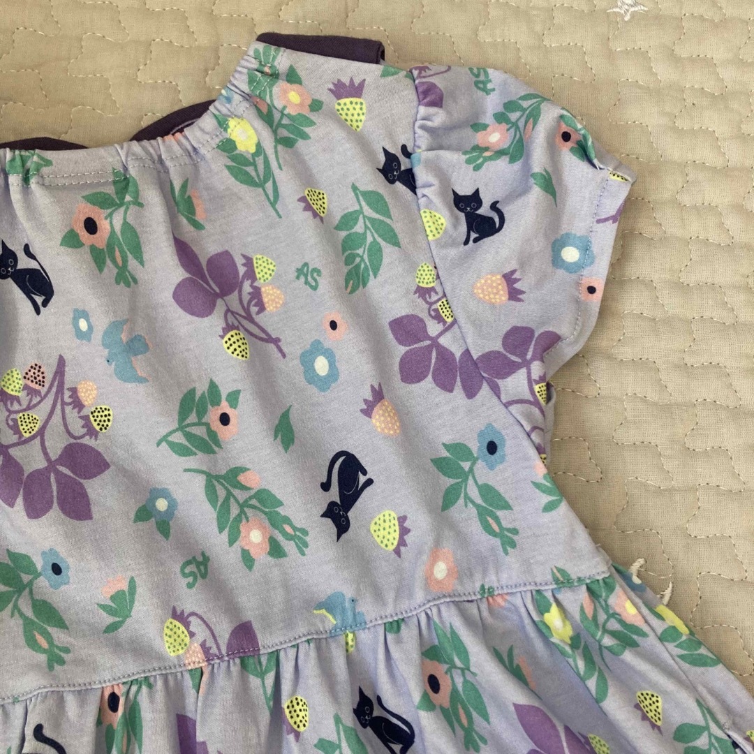 ANNA SUI mini(アナスイミニ)のANNA SUI mini ねこ　ワンピース　100cm キッズ/ベビー/マタニティのキッズ服女の子用(90cm~)(ワンピース)の商品写真