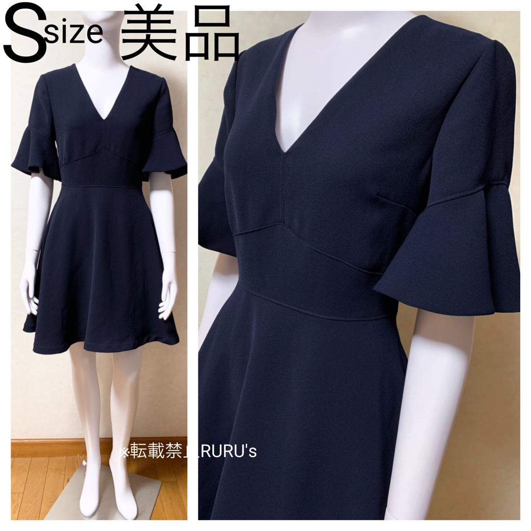 TED BAKER - 美品 TED BAKER Vネック×フレアスリーブ ワンピースドレス