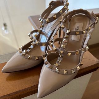 VALENTINO - ヴァレンティノ VALENTINO ロックスタッズ パンプス 美品