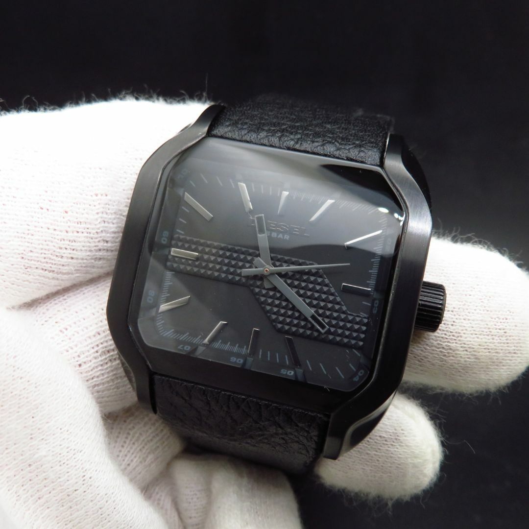 DIESEL(ディーゼル)のDIESEL 腕時計 DZ-5217 ブラック シンプルデザイン メンズの時計(腕時計(アナログ))の商品写真