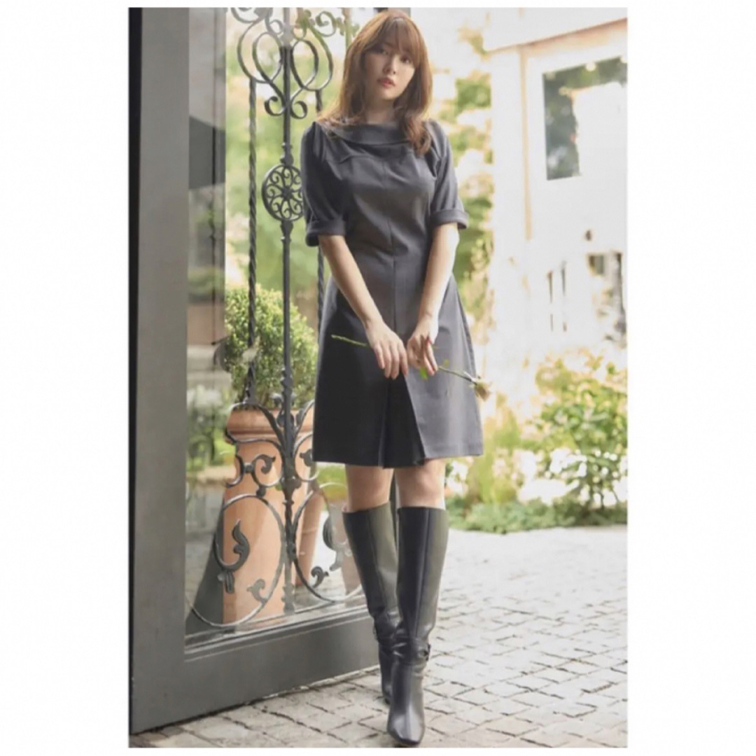 herlipto Line Check Box Tuck Dress