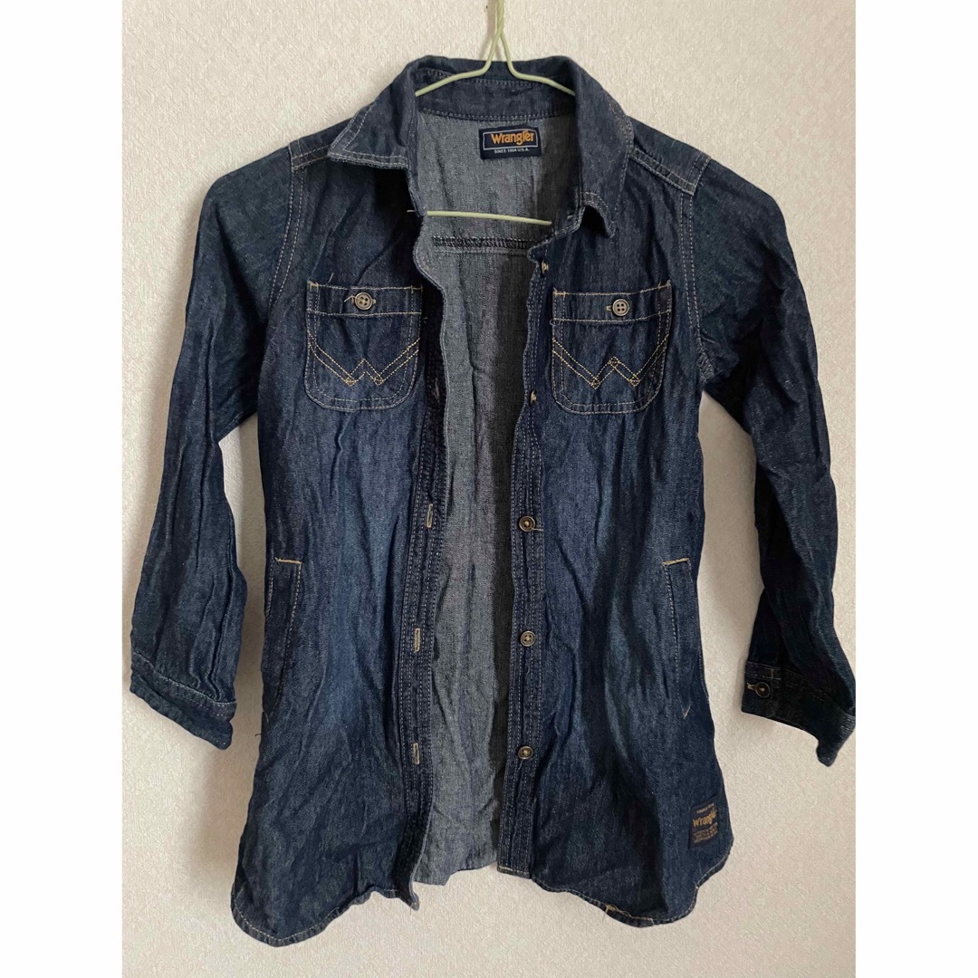 Wrangler(ラングラー)のWranglerデニムシャツワンピース　120 キッズ/ベビー/マタニティのキッズ服女の子用(90cm~)(ワンピース)の商品写真