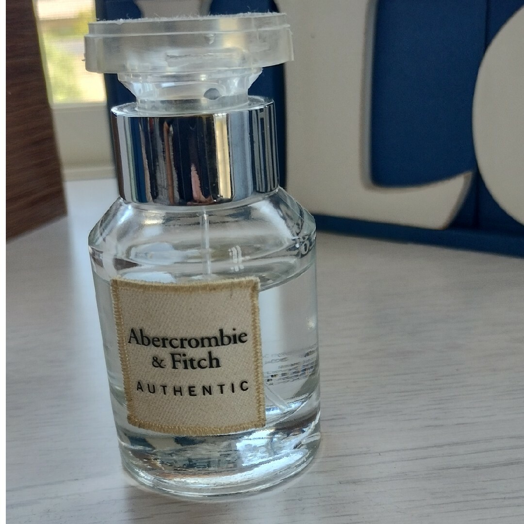Abercrombie&Fitch(アバクロンビーアンドフィッチ)のアバクロ　香水　30ml コスメ/美容の香水(ユニセックス)の商品写真