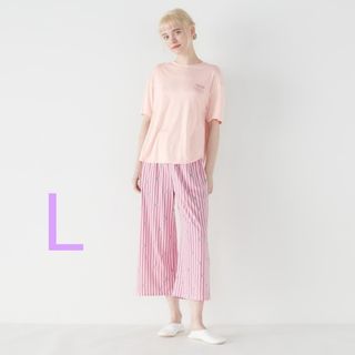 ユニクロ(UNIQLO)のUNIQLO リサラーソン ルームセット L ネコ 猫 パジャマ ルームウェア(ルームウェア)