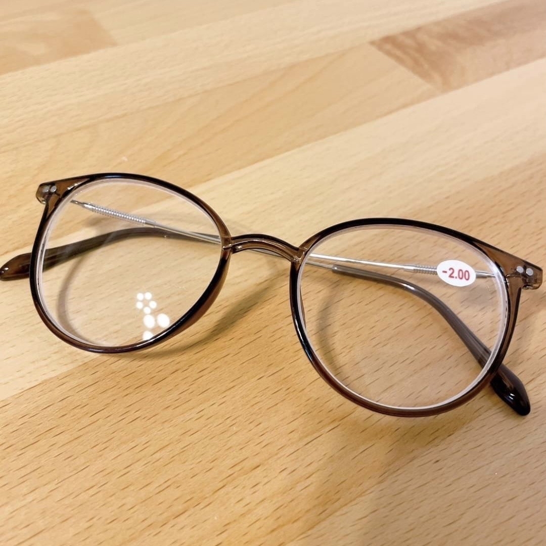 近視用眼鏡✨️ブラウン  -4.0度 度入り 度あり 可愛い お洒落 スペア レディースのファッション小物(サングラス/メガネ)の商品写真