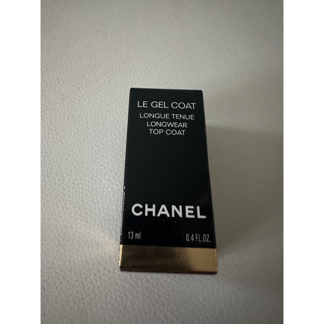 CHANEL(シャネル)の新品未使用　箱入未開封　CHANEL ルジェル コート  ノベルティ付 コスメ/美容のネイル(ネイルトップコート/ベースコート)の商品写真