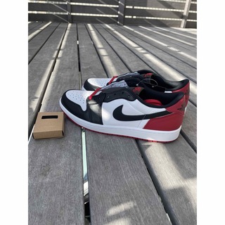 ジョーダン(Jordan Brand（NIKE）)の新品　Nike Air Jordan 1 Low OG “Black Toe”(スニーカー)