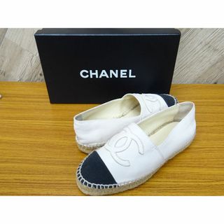 シャネル(CHANEL)のK池012/シャネル  エスパドリーユ ココマーク フラットシューズ 箱付 36(スリッポン/モカシン)