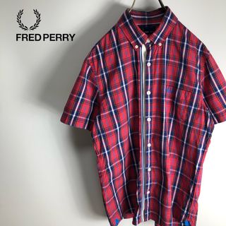 フレッドペリー(FRED PERRY)の美品　FRED PERRY フレッドペリー  半袖　チェック柄　シャツ　メンズ(シャツ)