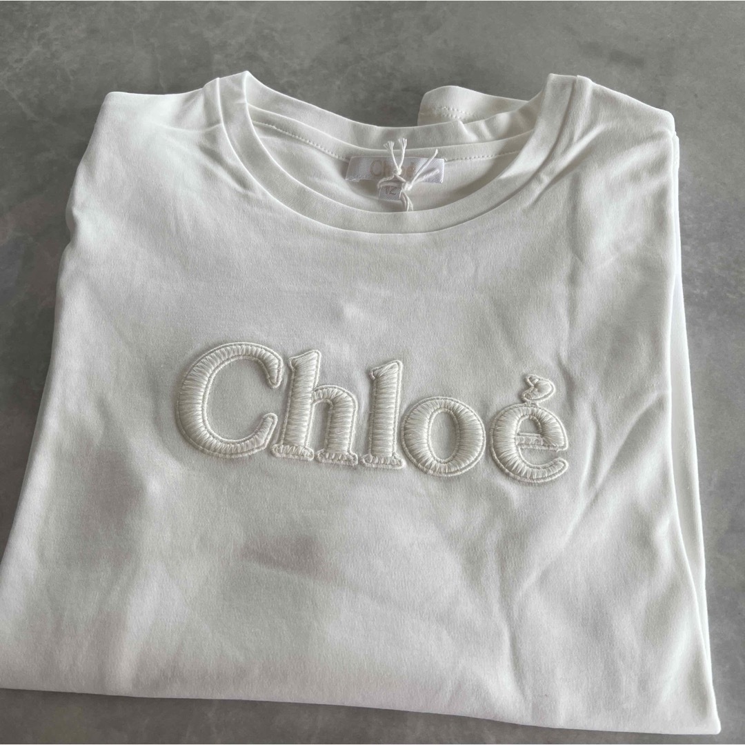 Chloe(クロエ)の【新品】Chloe 長袖Tシャツ ロンT ロゴ刺繍 12Y 152cm相当 レディースのトップス(Tシャツ(半袖/袖なし))の商品写真