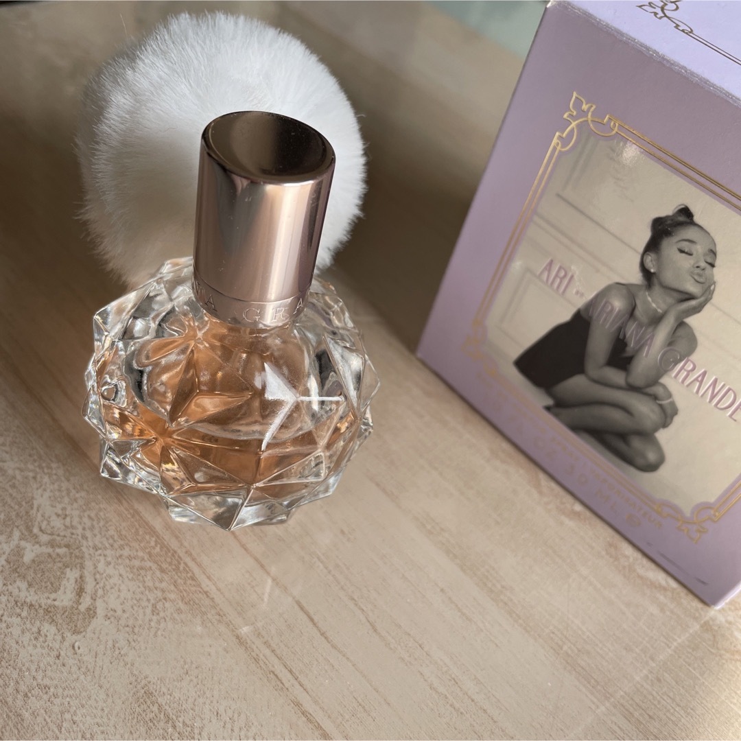 Ariana Grande 香水 セット売り