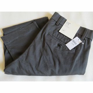 ギャップ(GAP)のGAP 【新品】スリムパンツ　31X30(チノパン)