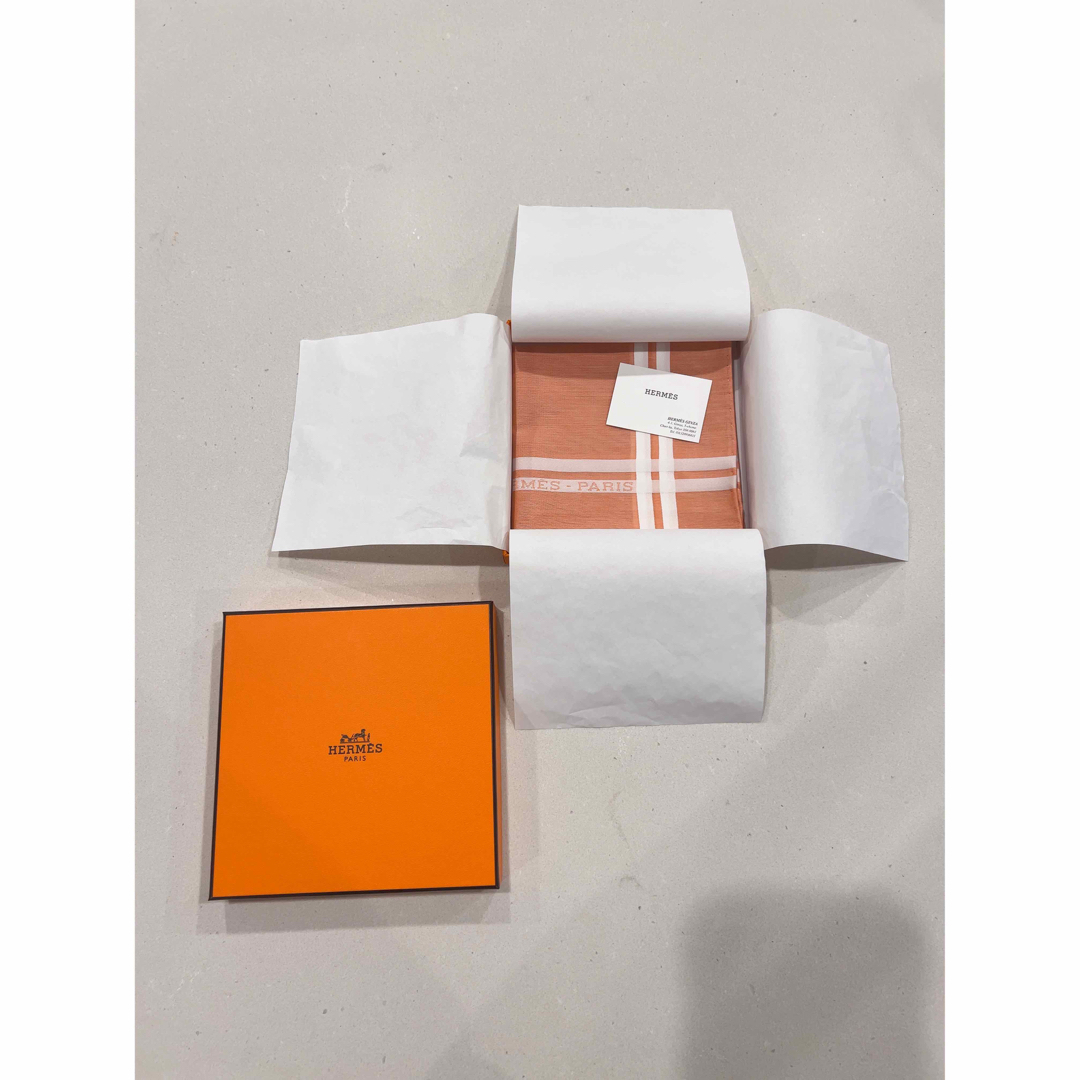 エルメス　HERMES ハンカチ　ピンク　付属品