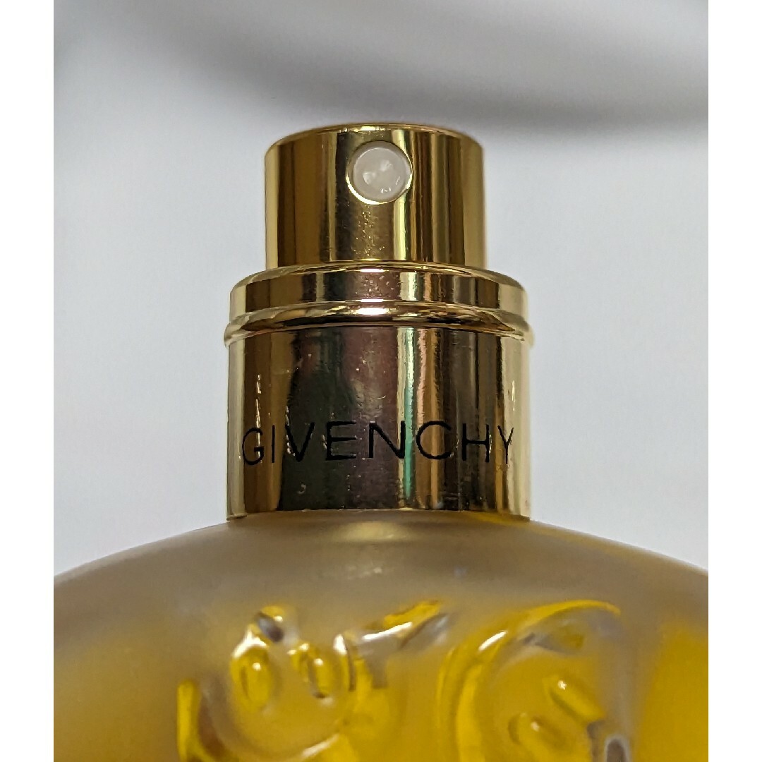 GIVENCHY(ジバンシィ)のジバンシーフルールダンティルディオードトワレ50ml コスメ/美容のコスメ/美容 その他(その他)の商品写真