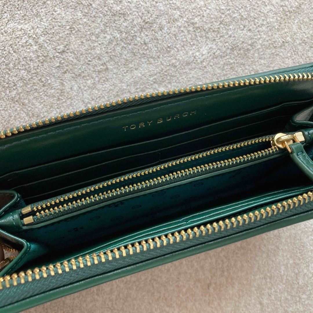 新品 トリーバーチ 長財布 FLEMING ZIP WALLET 緑 グリーン-