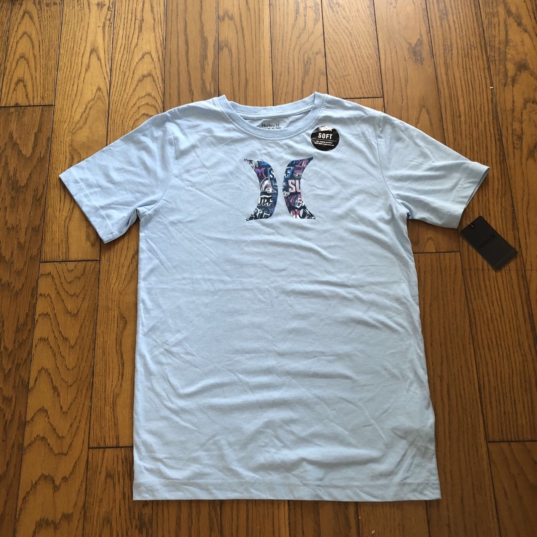 Hurley(ハーレー)のHurley新品Tシャツ　水色　ライトブルー　M メンズのトップス(Tシャツ/カットソー(半袖/袖なし))の商品写真